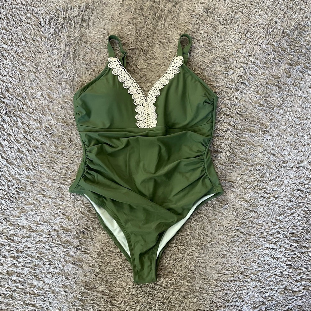 Cupshe Tempest Lace-Trim Shirred Plus Size Monokini Swimsuit